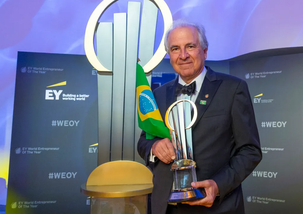 Brazil's Rubens Menin of MRV Engenharia, first ever Latin American winner of the prestigious EY World Entrepreneur Of The Year™ Award