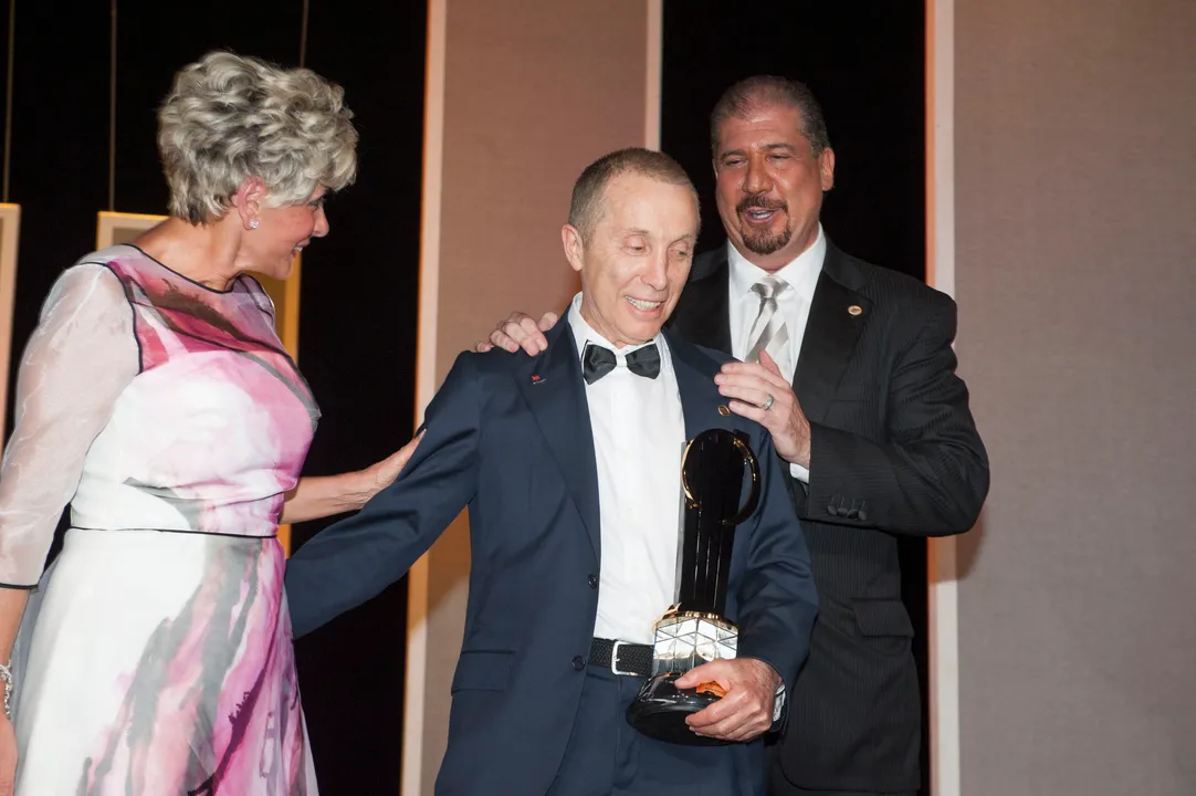 Manny Stul of Moose Enterprise from Australia named EY World Entrepreneur Of The Year 2016